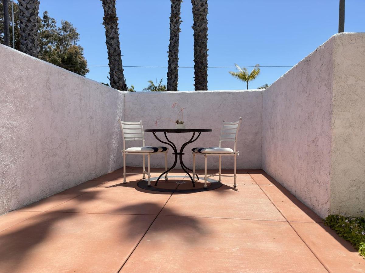 Kate Stanton Inn Encinitas Exterior photo
